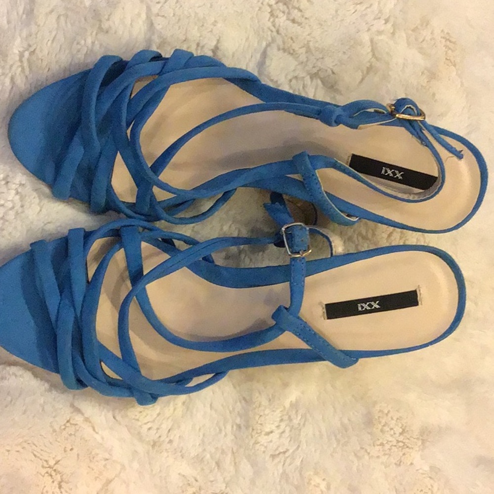 Strappy sandal XXI